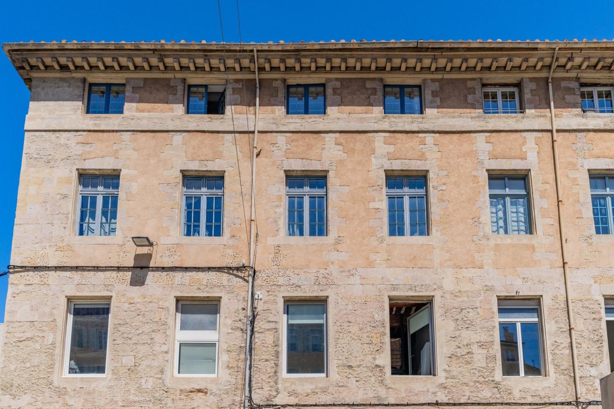 L'Arsenal - très bel appartement sur le Vieux-Port Marseille Extérieur photo